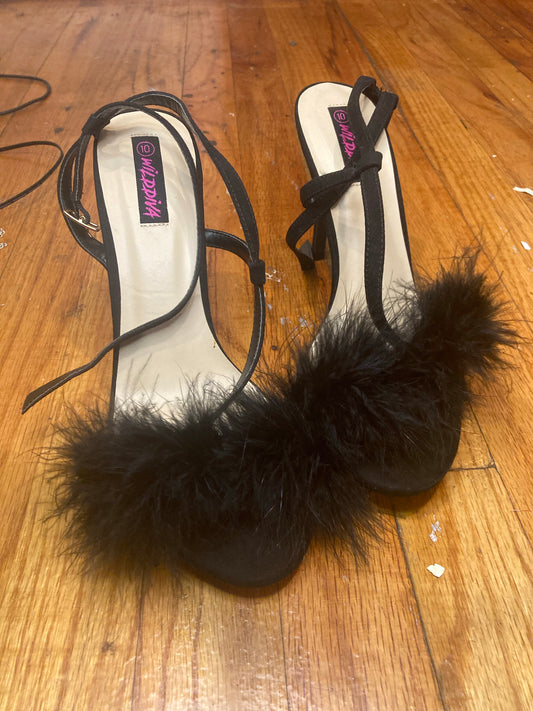 Pom Pom Heels